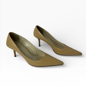 COACH Tan Leather Short Heel Pumps Sz 10 AA